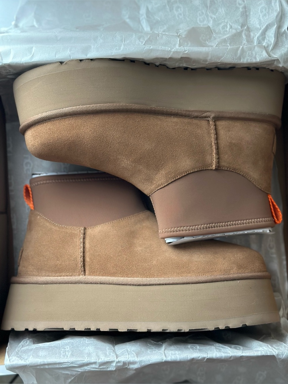 UGG Classic Mini Dipper Platform Boots Chestnut Women’s Size 9 - Picture 8 of 9